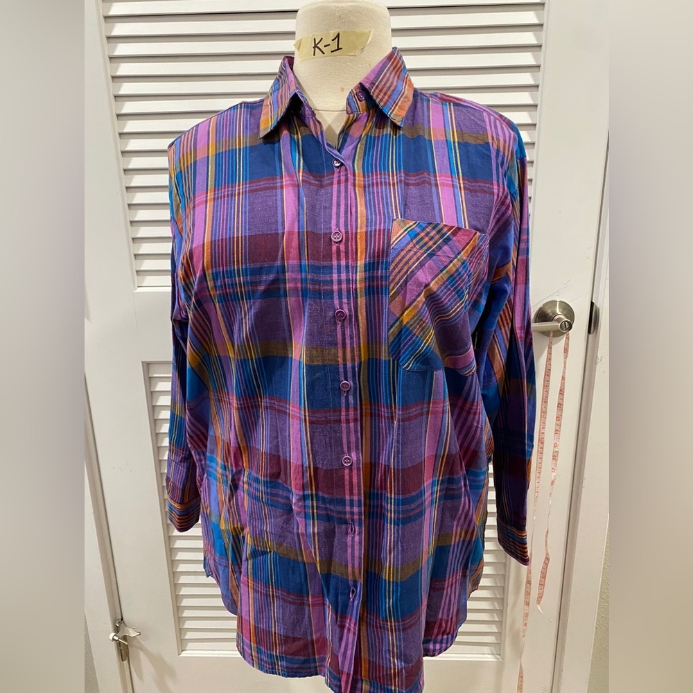 Womans Plaid Venezia size 18/20
